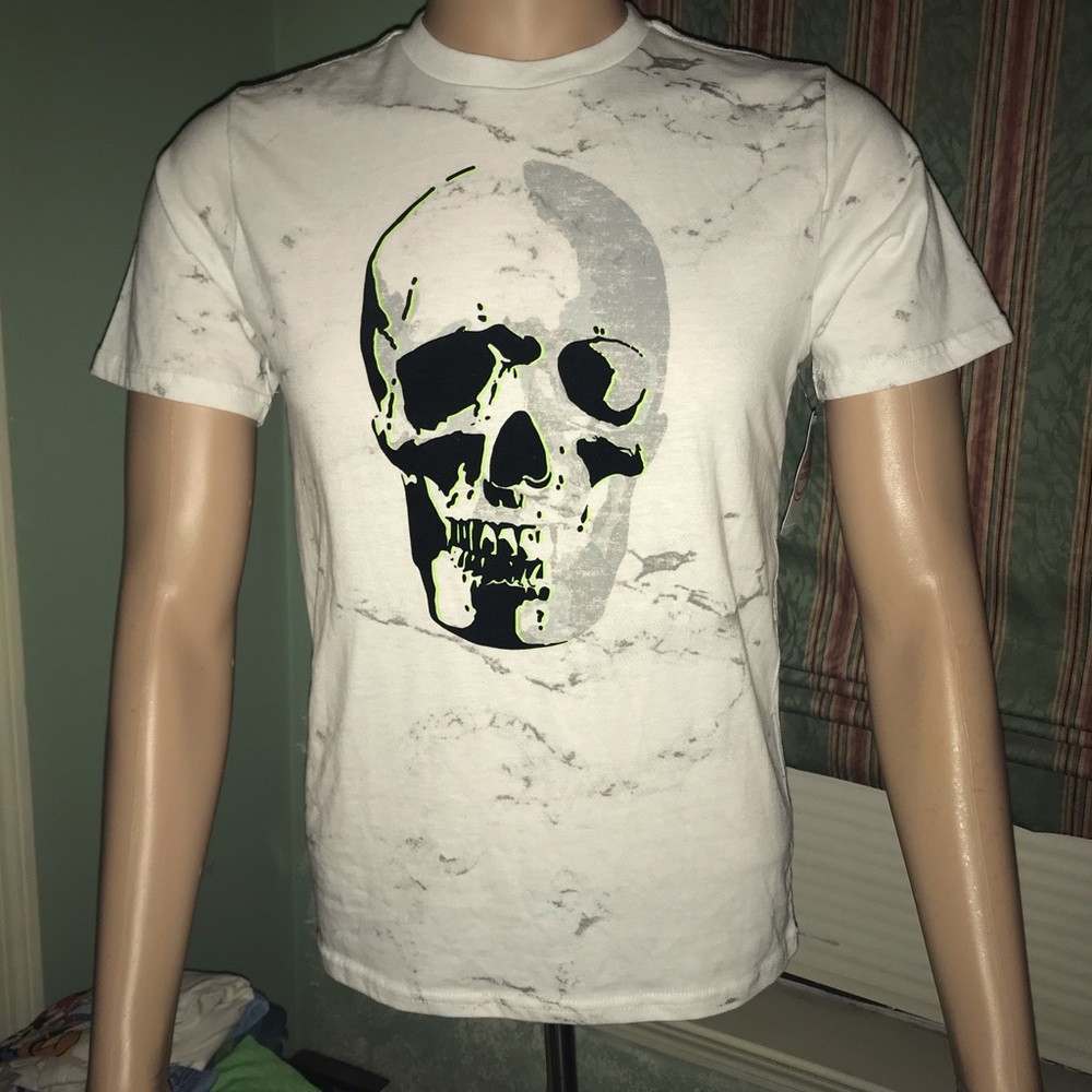 NWT 💀Boys Marbled💀Skull T•Shirt